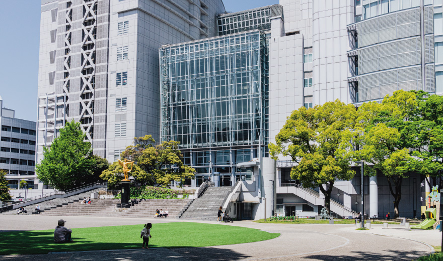 矢場公園／徒歩4分（約250m）